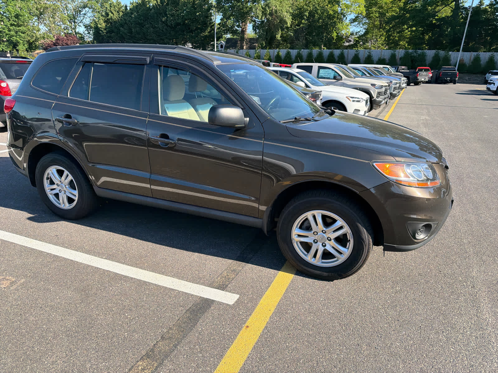 hyundai santa fe 2011 5XYZGDAB4BG082905 image hyundai santa fe 2011 5XYZGDAB4BG082905 image